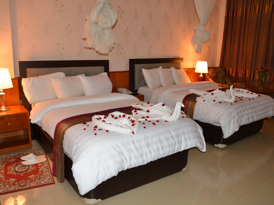 Papyrus Hotel