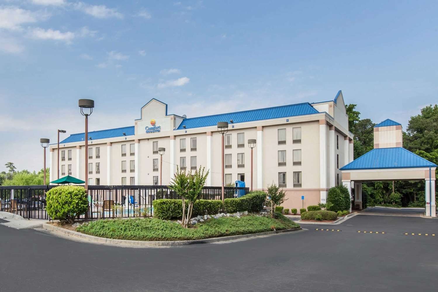 Comfort Inn & Suites-官方