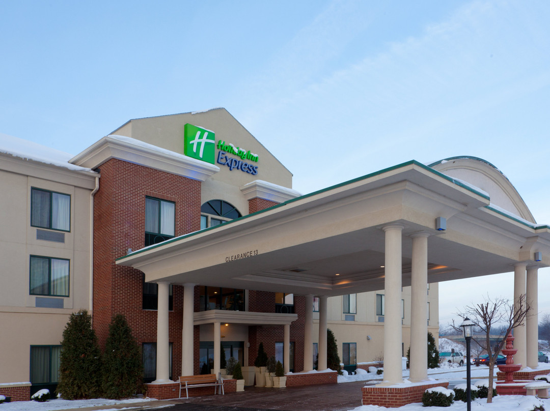 Holiday Inn Express Lordstown-Newton Falls/Warren by IHG主图