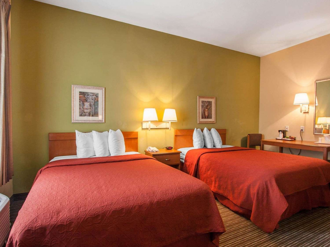 Quality Inn Joplin I-44主图