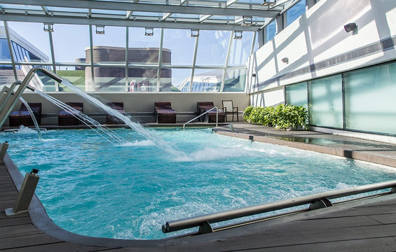 罗萨里奥市中心铂尔曼赌场酒店主图