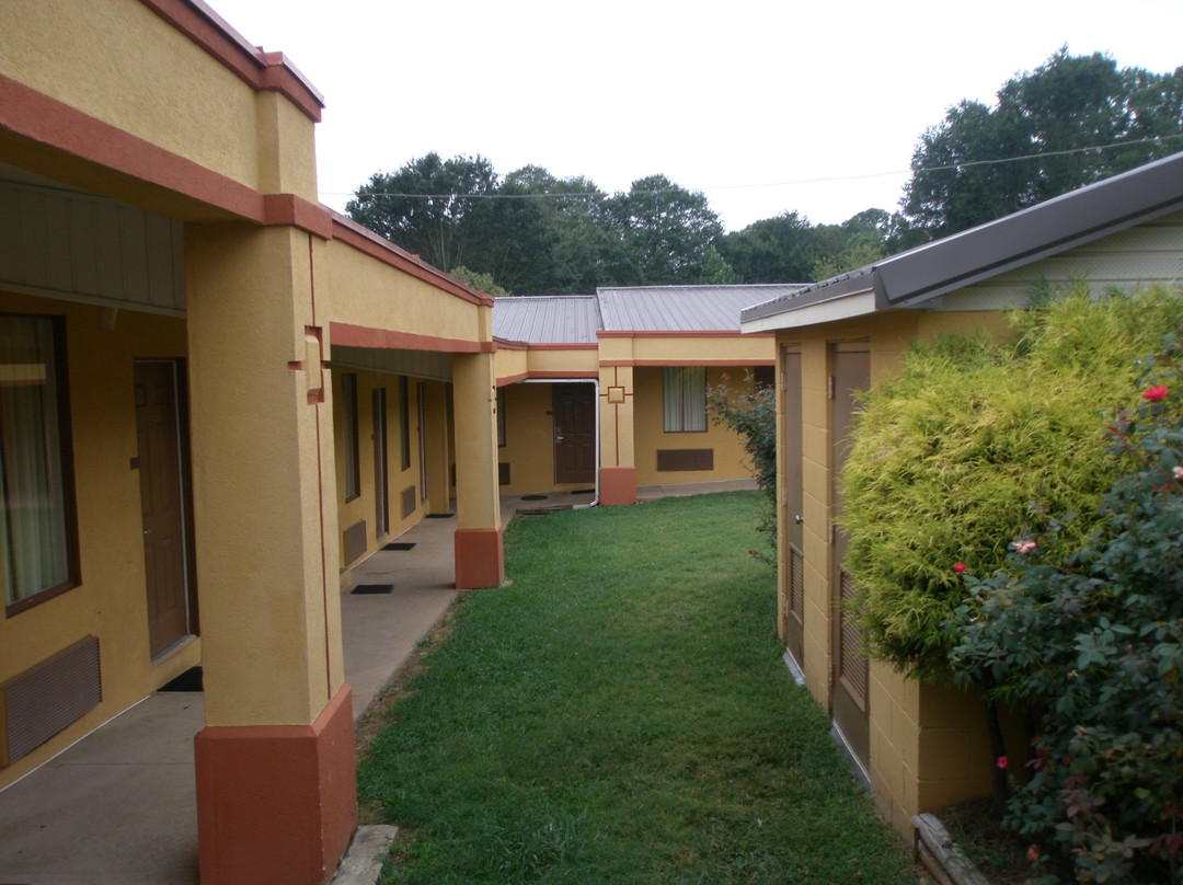 Americas Best Value Inn Shelby