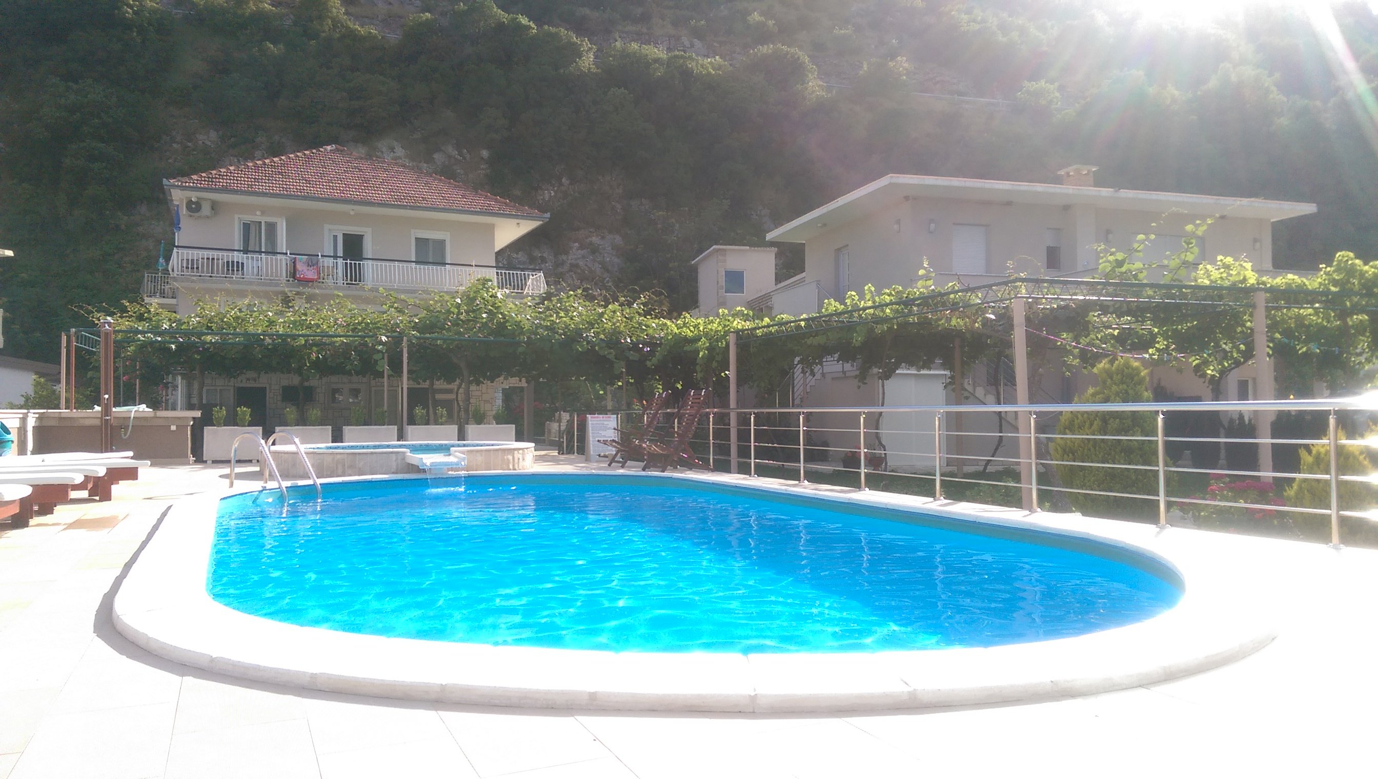 Apartments Obala-泳池