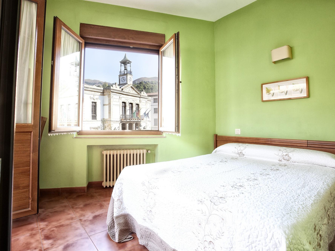 Hotel Eladia