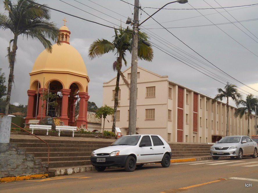 Paróquia Nossa Senhora da Purificação-Bom Principio必去景点