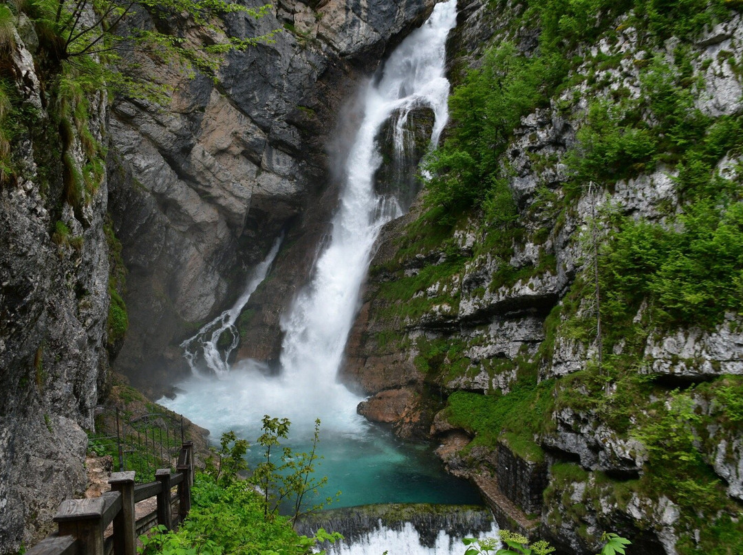 Waterfall Savica景点图片