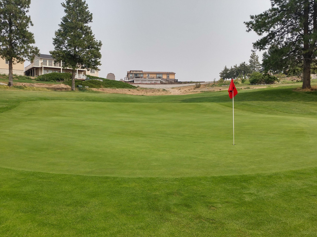 Alta Lake Golf Course景点图片