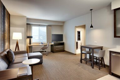 Residence Inn by Marriott New Brunswick Tower Center Blvd.主图