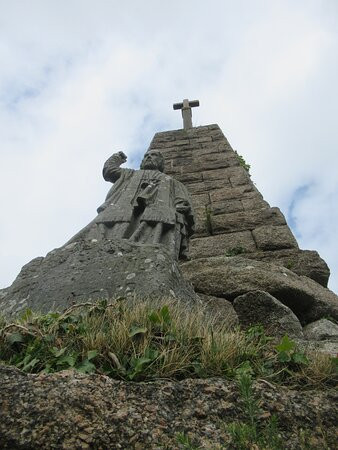 Calvaire du Bourg-Tregastel必去景点