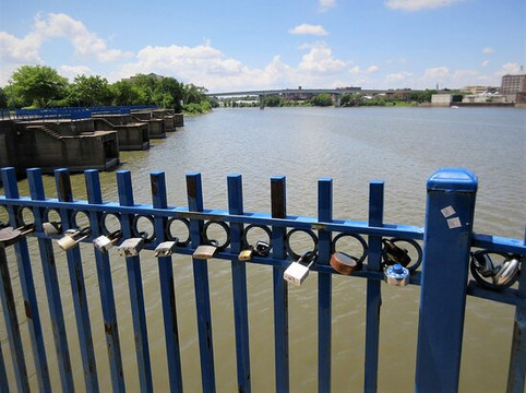 East Peoria River Front Park-East Peoria必去景点
