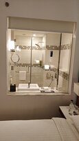 Fairfield by Marriott Coimbatore-浴室