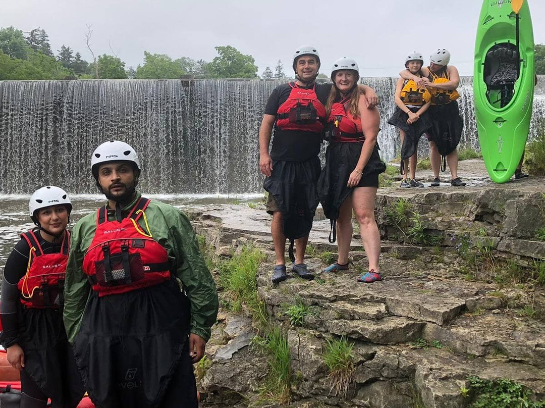 C.K. Maggs Adventures-伊劳拉必去景点