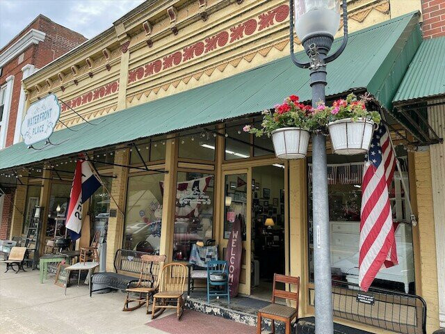 Waterfront Place Antiques