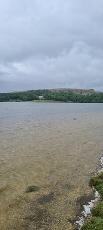Malham Tarn景点图片