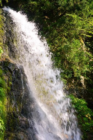 Shirugane Falls-尾花泽市必去景点