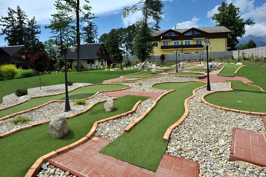 APLEND Adventure Golf-Velky Slavkov必去景点