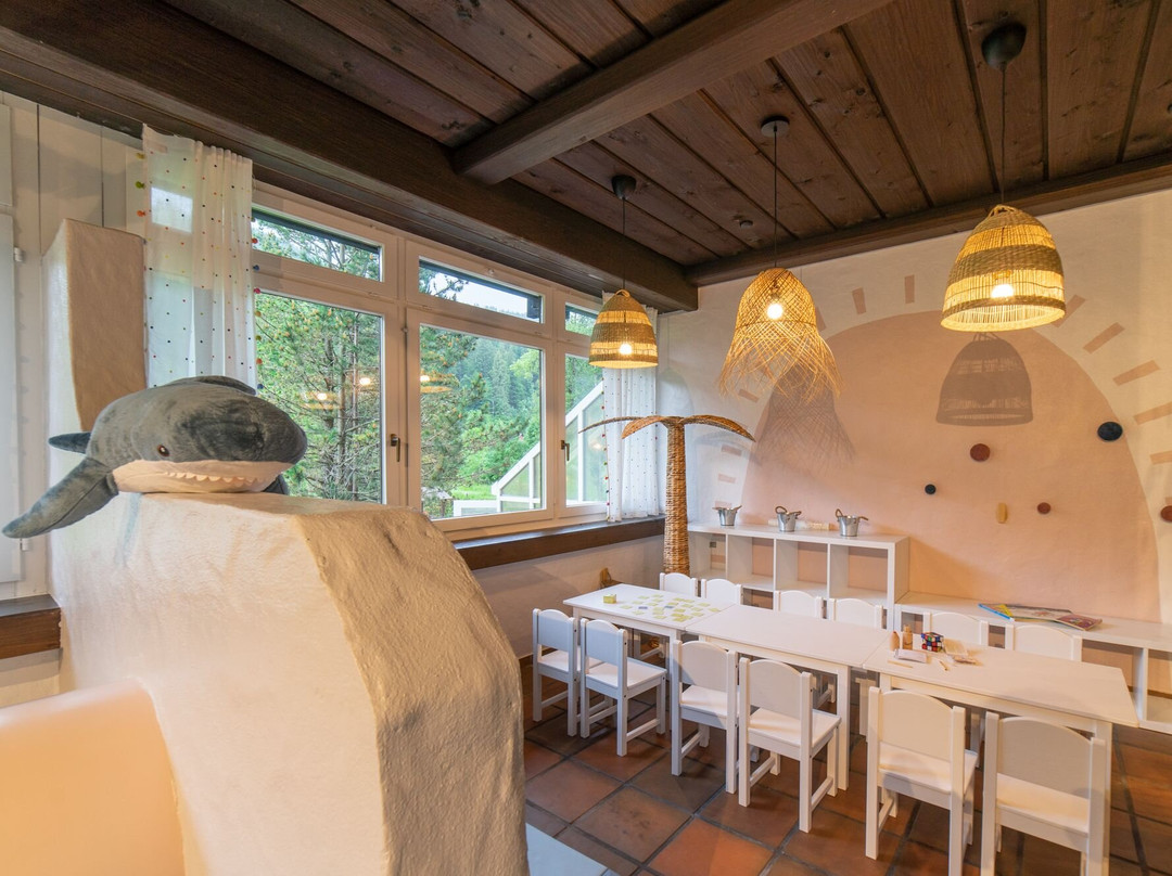 Hotel Säntis Lodge主图