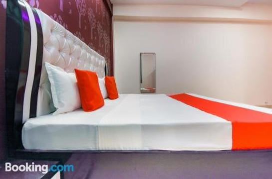 OYO 70606 Hotel Bliss