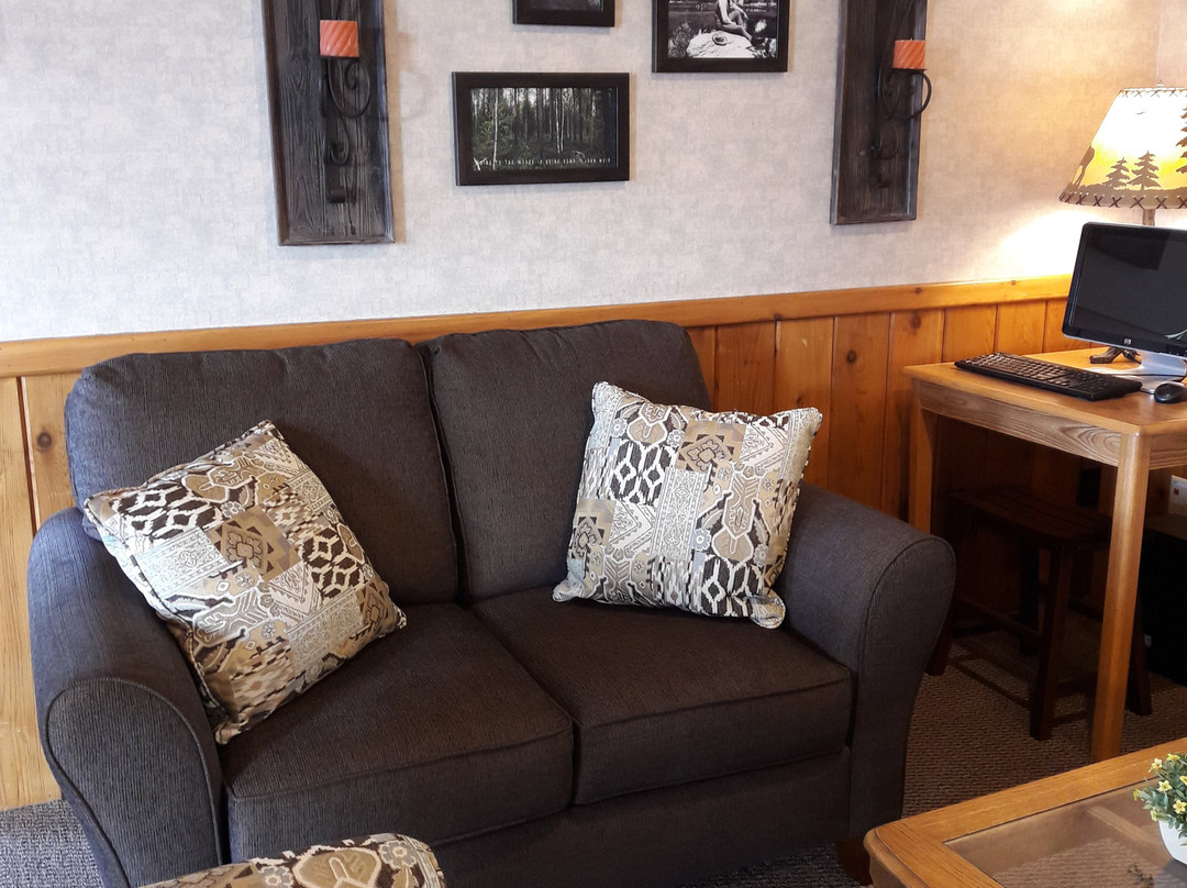 Pioneer Motor Inn主图