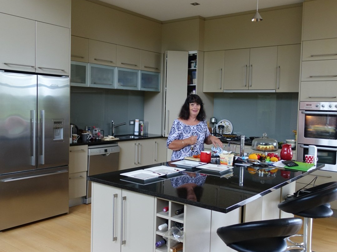 Reflections By The River主图