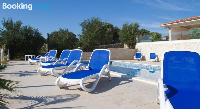 Giovanni Apartments Family Resort