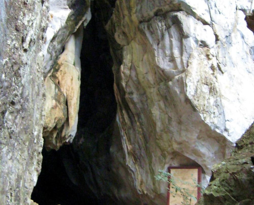 Pha Nong Khoi Cave景点图片