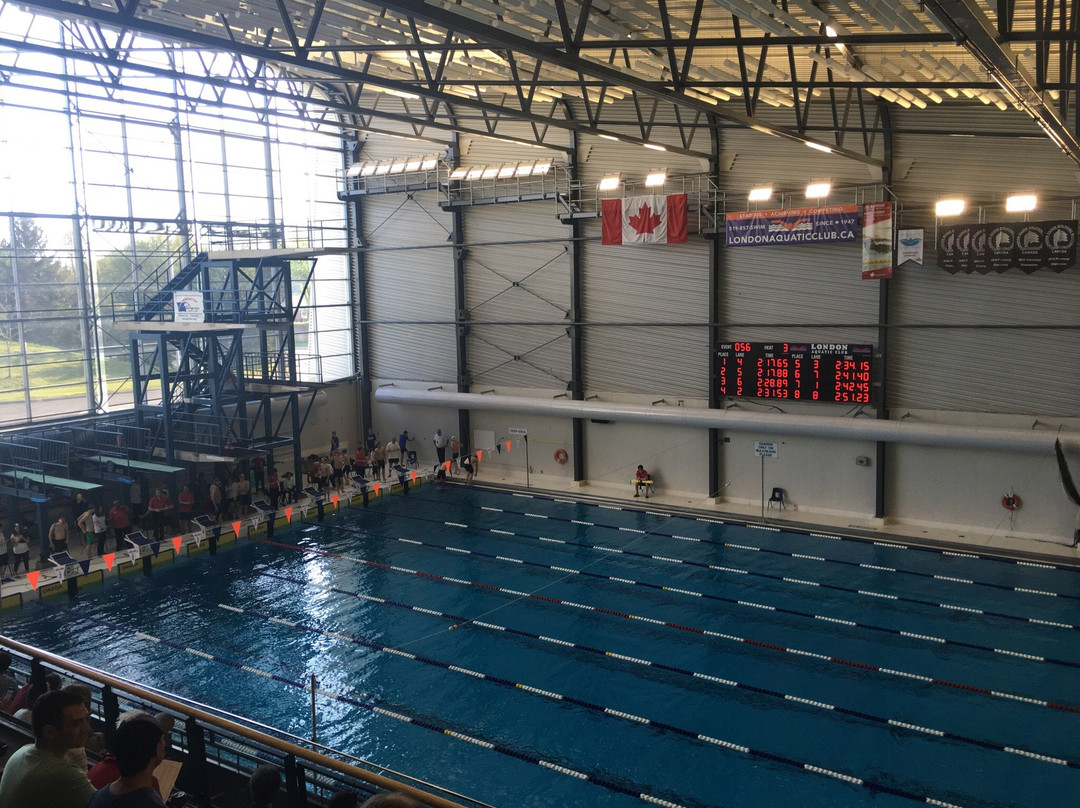 Ilderton旅游景点-Canada Games Aquatic Centre
