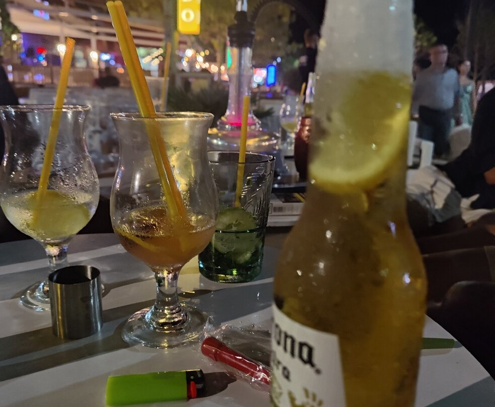 Lido Lounge