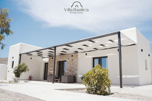 Villa Basilica Private Suites Santorini
