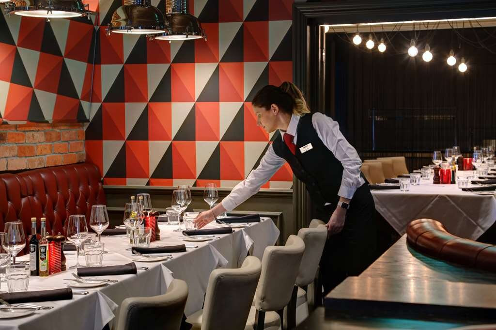 Crowne Plaza East Midlands Airport By IHG主图