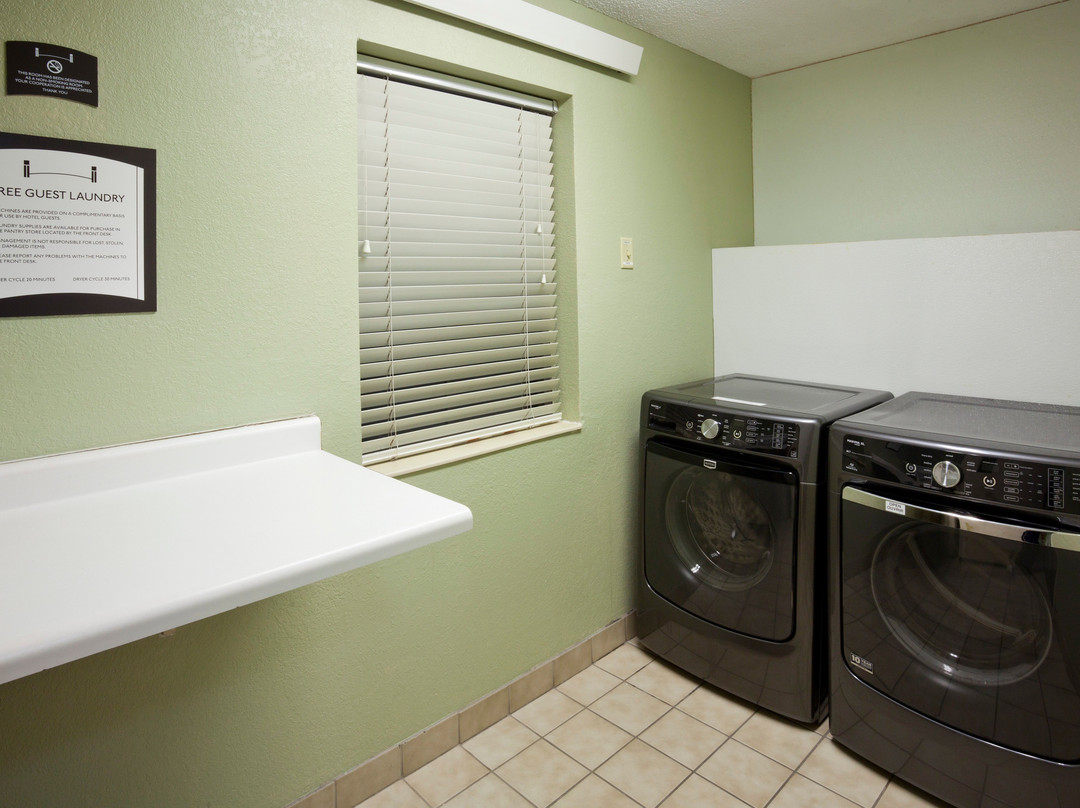 Candlewood Suites Eagan Arpt South主图