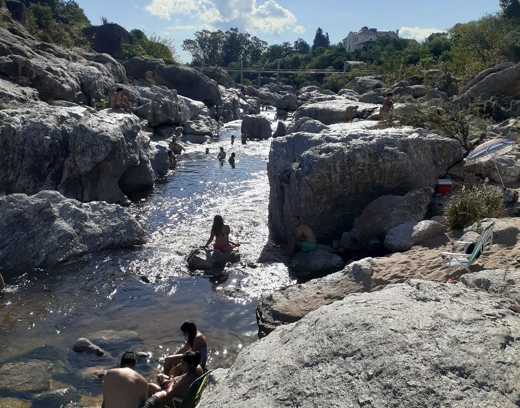 Nido del Aguila-Mina Clavero必去景点