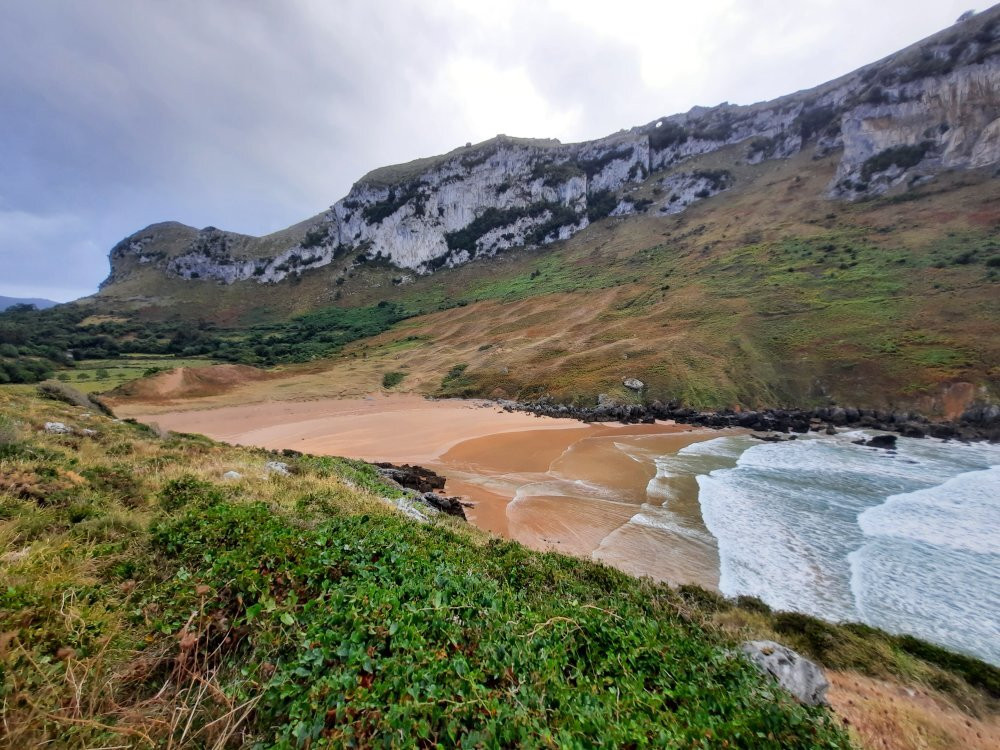 Playa de Sonabia-Liendo必去景点