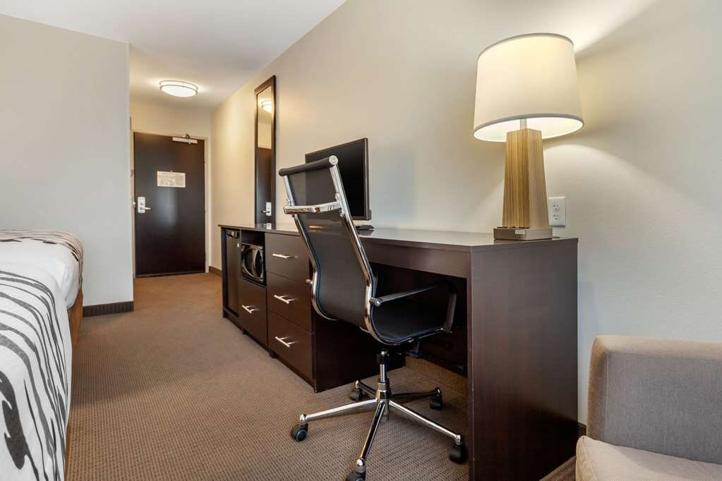 Sleep Inn & Suites Devils Lake主图