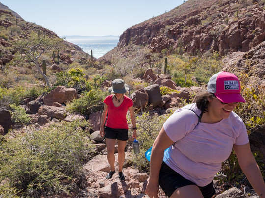 Sea Kayak Adventures-拉巴斯必去景点