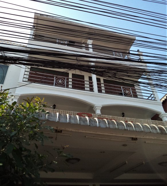 阿利萨旅馆-portrait