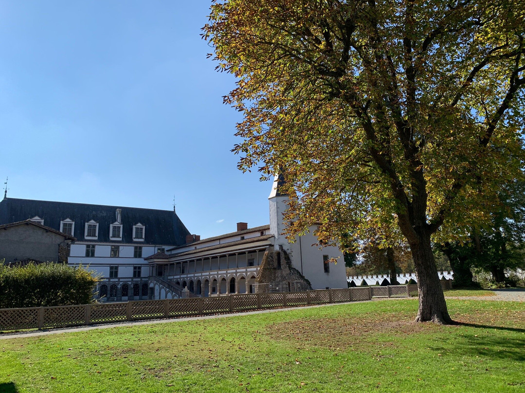 Château de la Bâstie d'Urfé景点图片