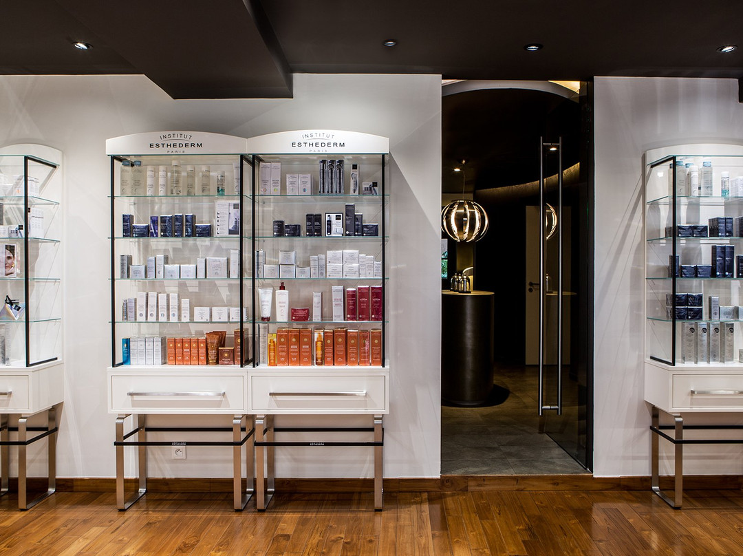 Le Prestige Spa-里昂必去景点