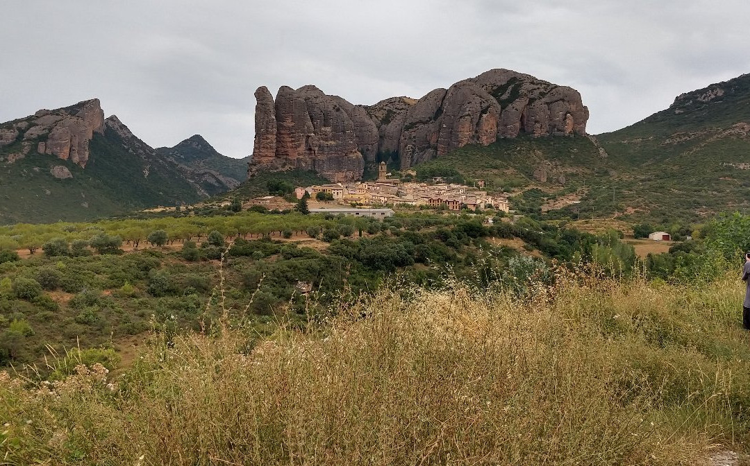 Mallos de Aguero景点图片