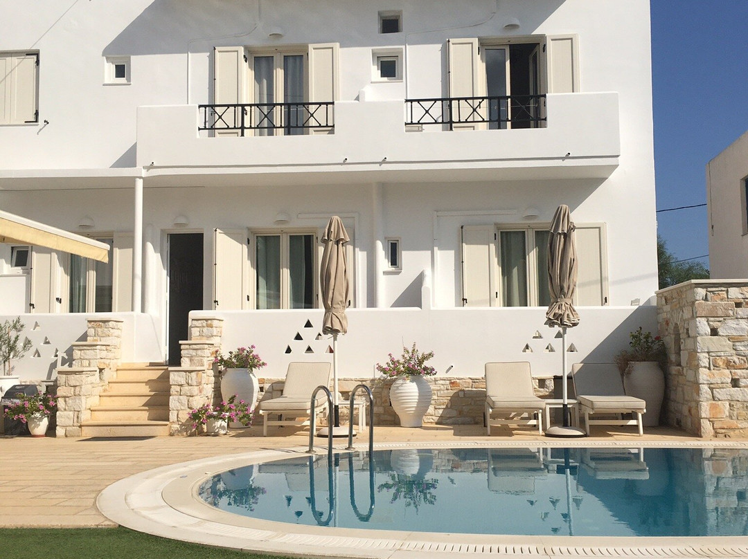 Anna Platanou Hotel主图