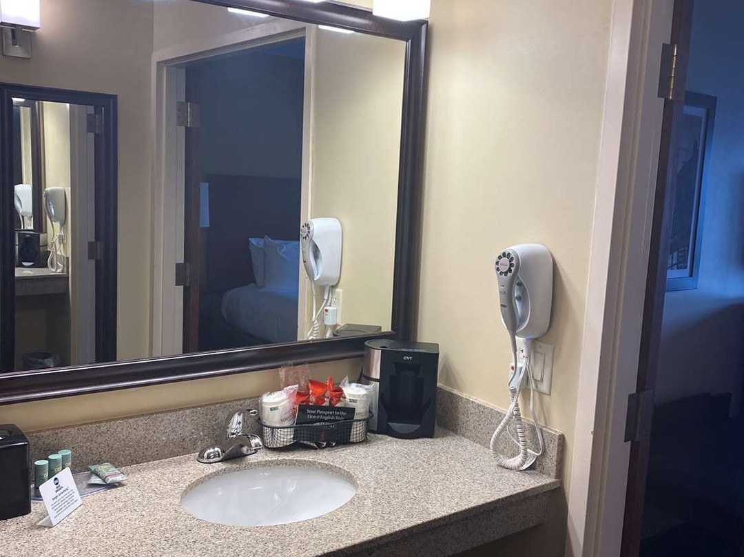 富尔肯广场贝斯特韦斯特酒店主图