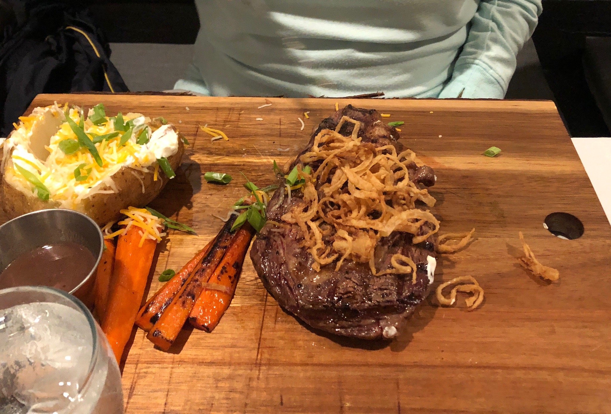 The Woodbound Inn-官方