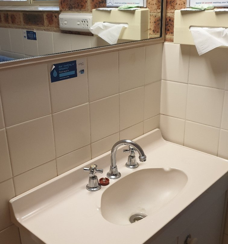 Clock Tower Motor Inn主图