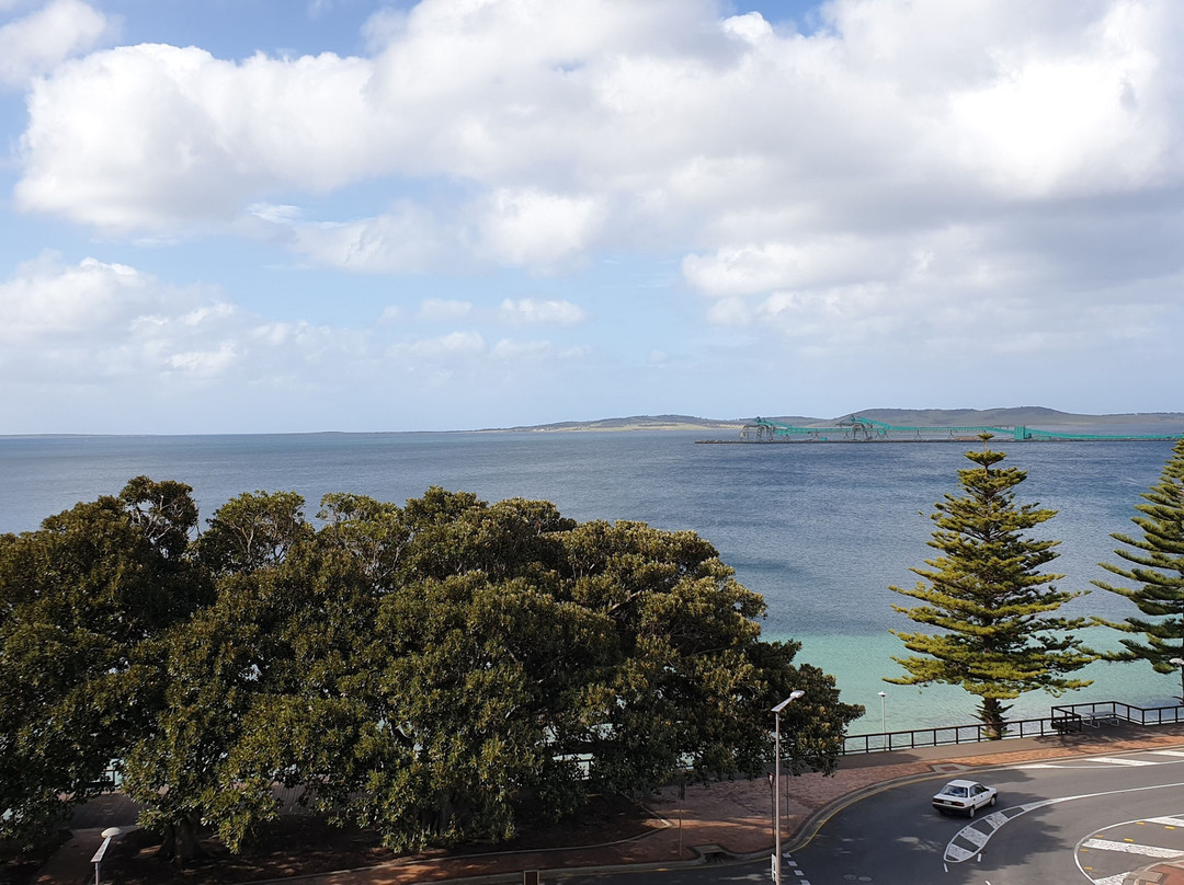 林肯港酒店主图