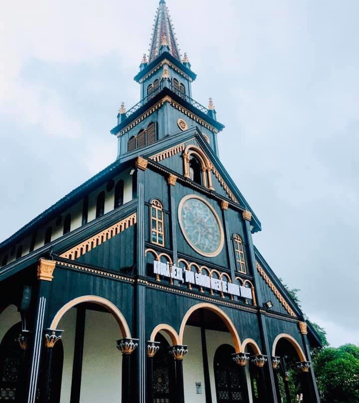Wooden Church-昆嵩必去景点