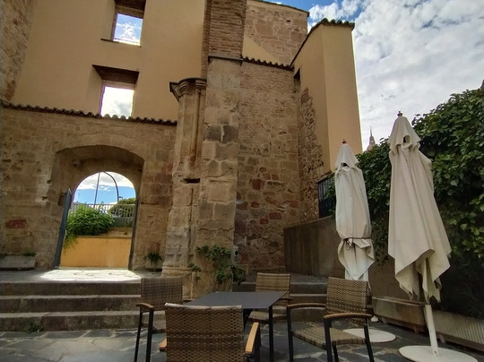 圣保罗酒店主图