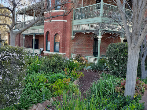 格伦费尔厅主图