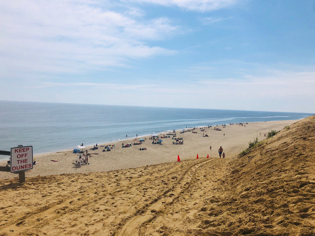 Cahoon Hollow Beach-Wellfleet必去景点