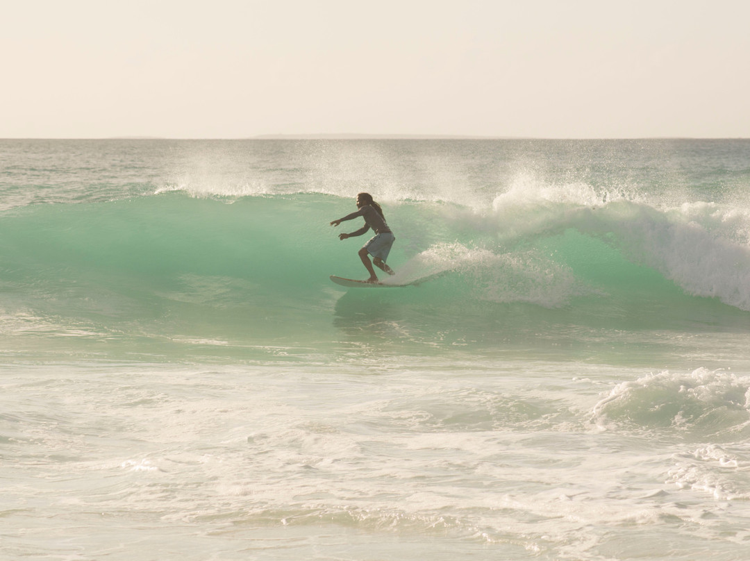 Surf Axa景点图片