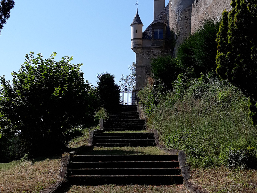Eglise Saint-Croix de Veauce-Veauce必去景点